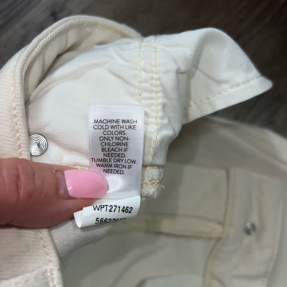 NWT J.Jill Modern Slim Bootcut Jean Denim Vintage Cream Size 2 Petite - Picture 12 of 16